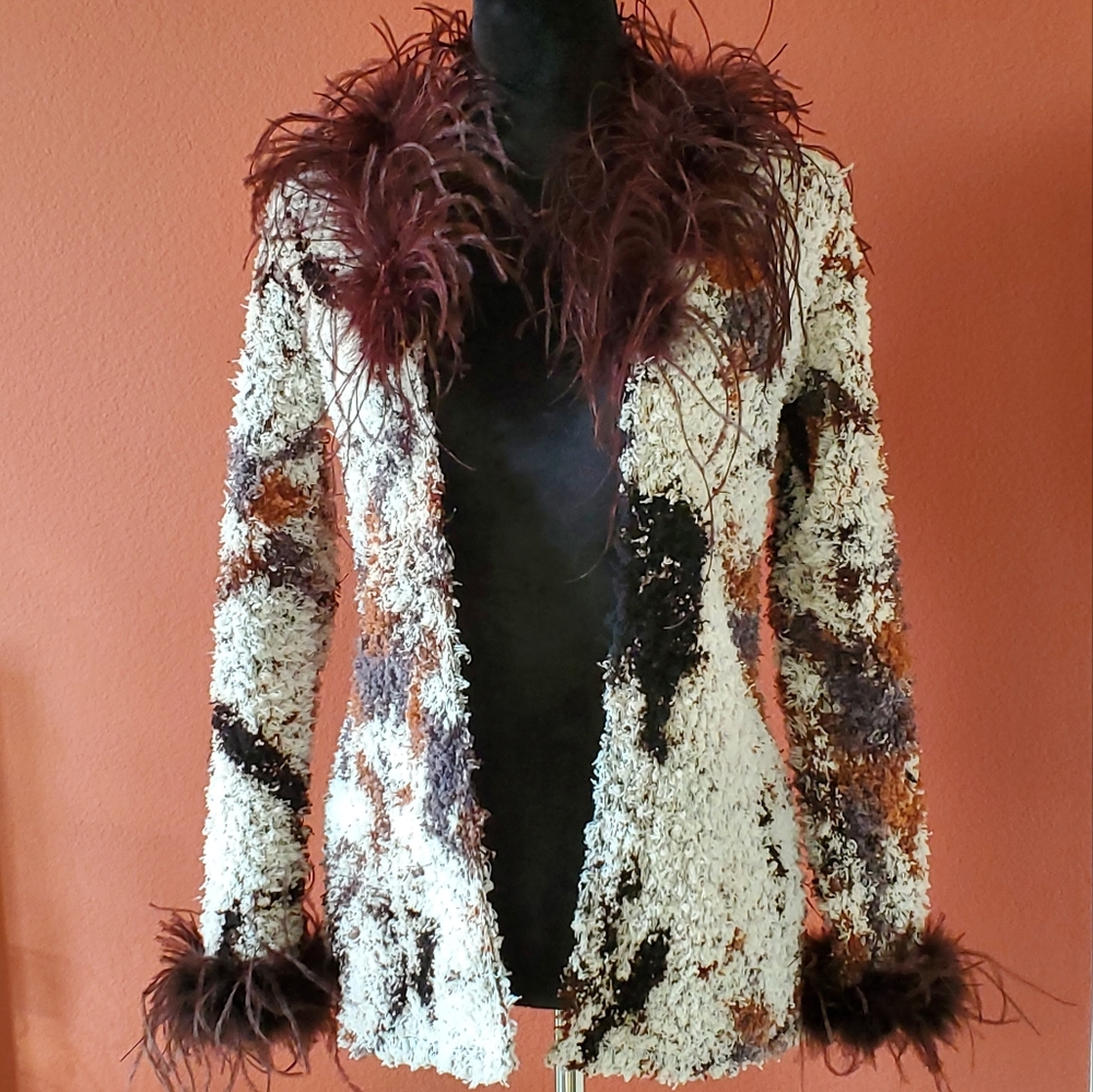 Generation V - Fancy Sweater / Jacket Style Enhanced with Feathers